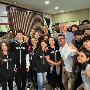 Governador Ronaldo Caiado visita Colégio Prevest